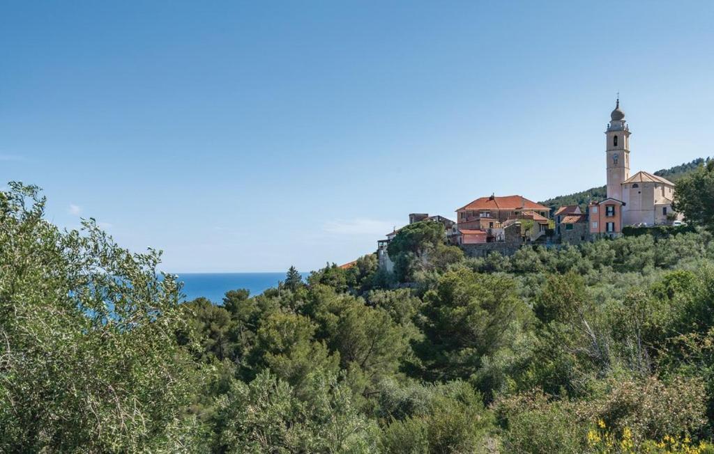 Casa Nonna Nella Villa Marina dʼMarina dʼAndora Екстериор снимка
